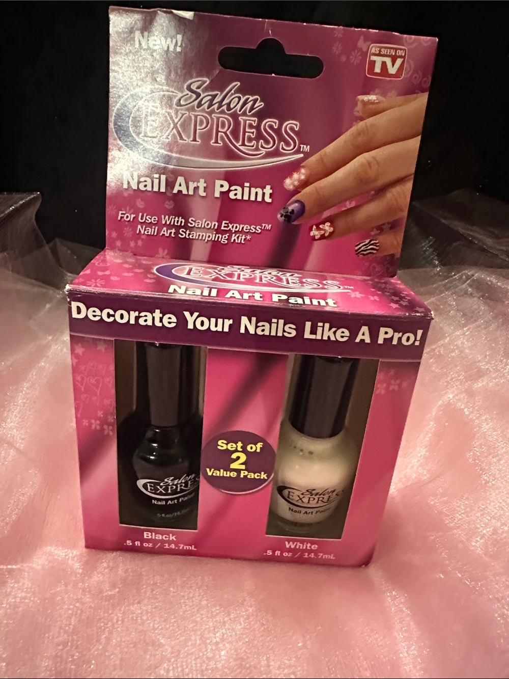 Express Nail Art Paint Duo - Black & White